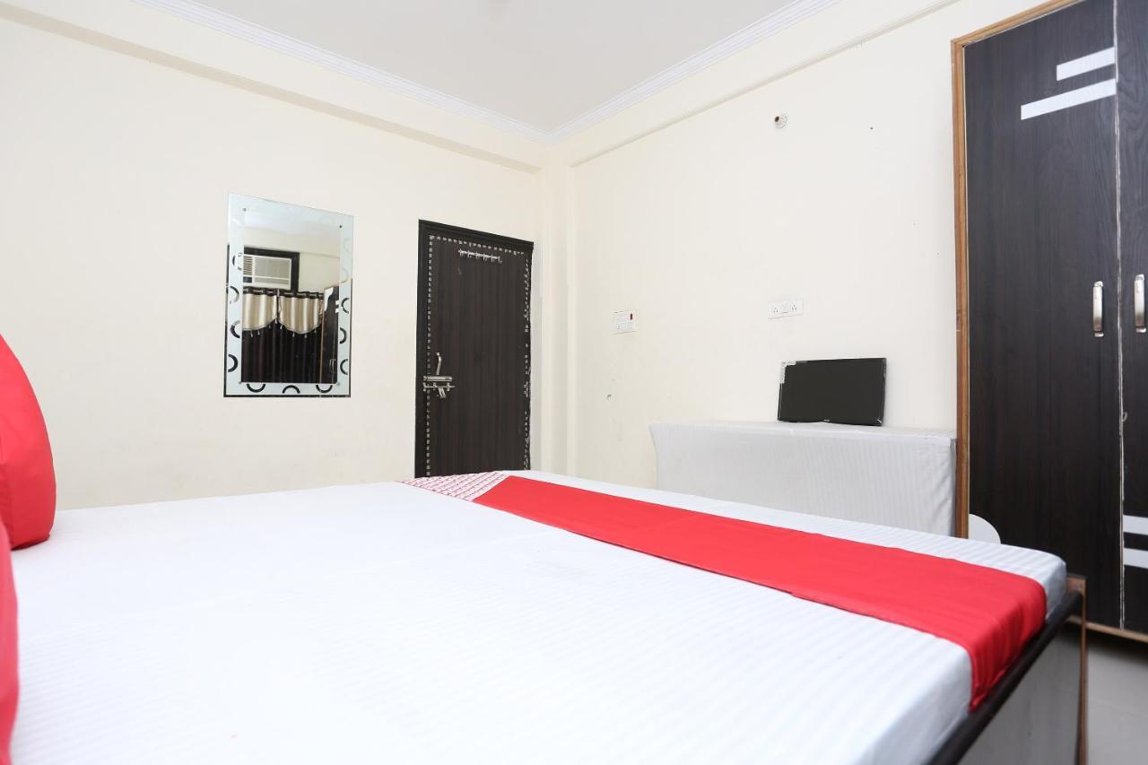 Oyo 40446 Yas Residency Hotel Alīgarh Exterior foto